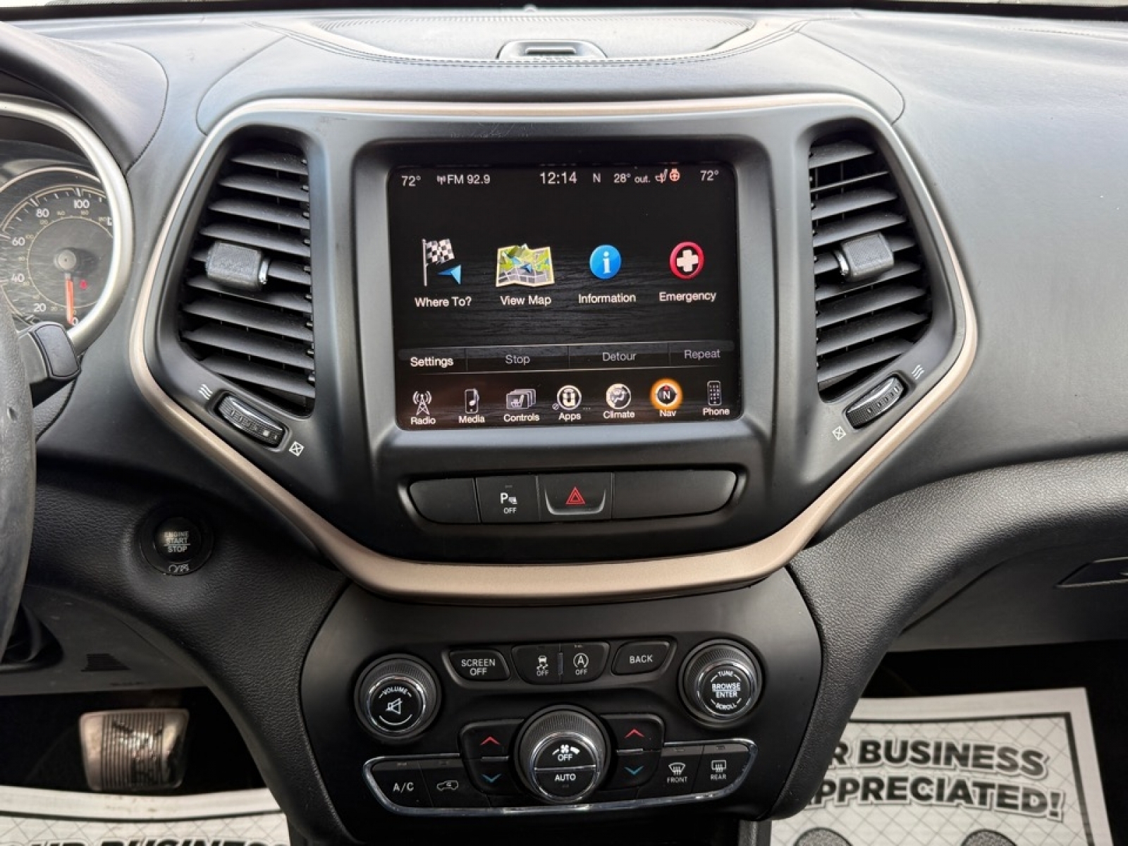 2018 Jeep Cherokee Overland 4x4, 38372A, Photo