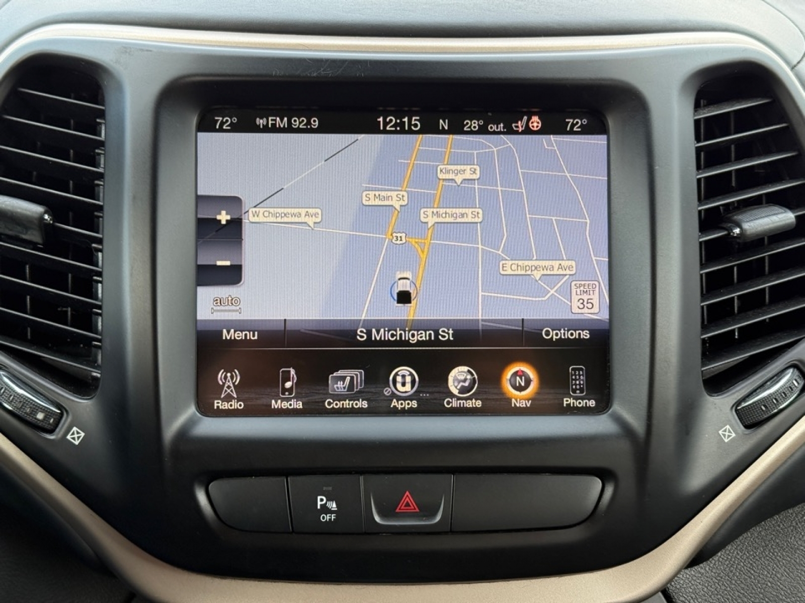 2018 Jeep Cherokee Overland 4x4, 38372A, Photo