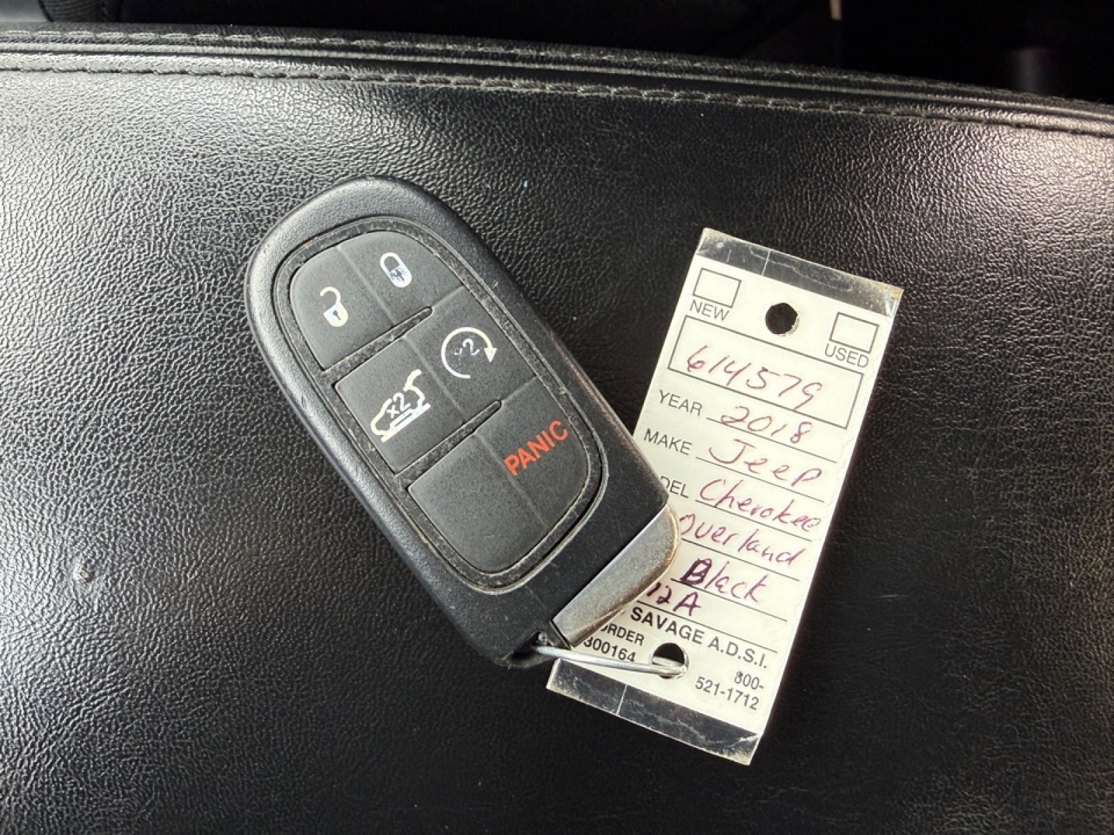 2018 Jeep Cherokee Overland 4x4, 38372A, Photo