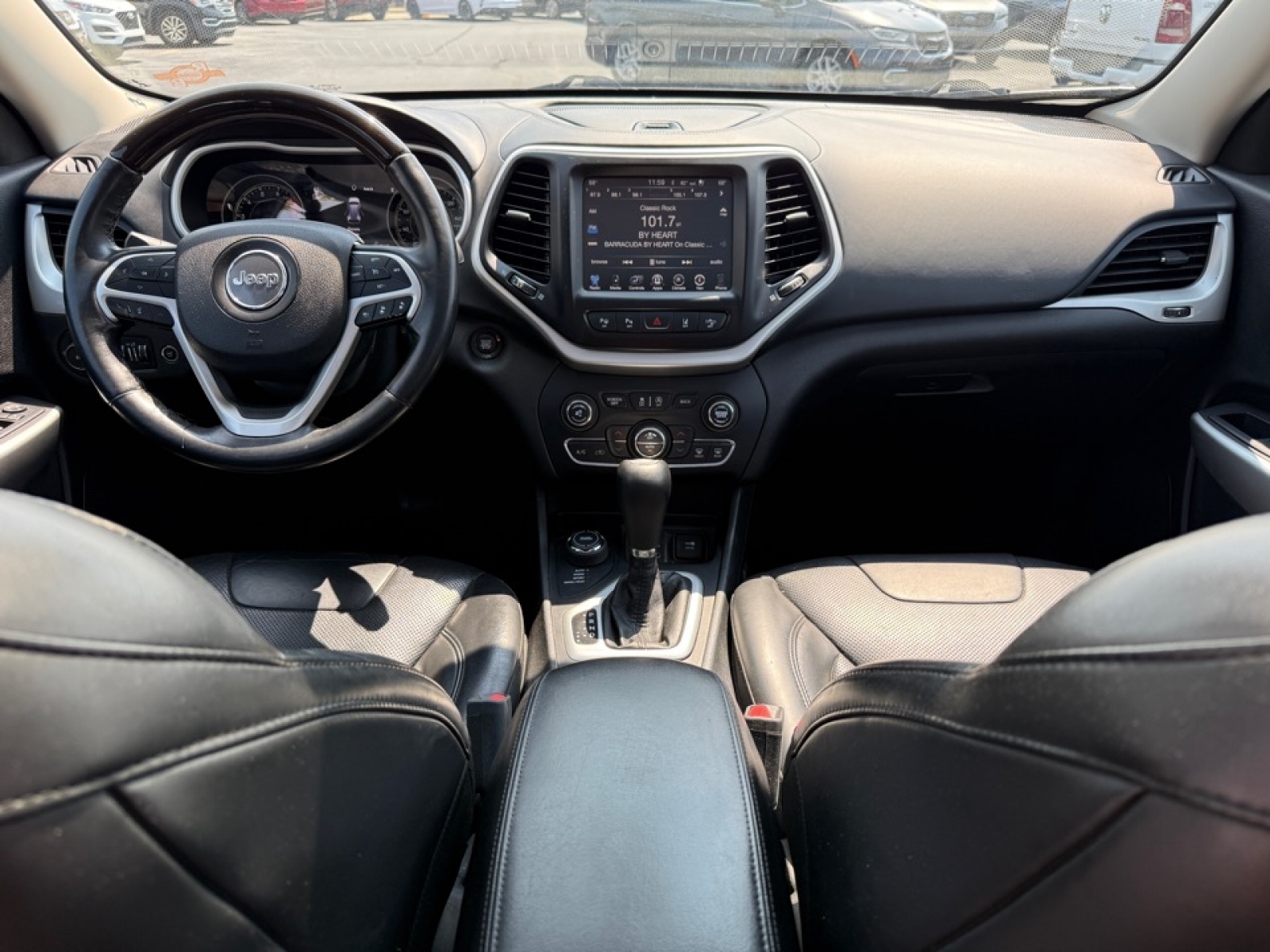 2018 Jeep Cherokee Overland photo 20