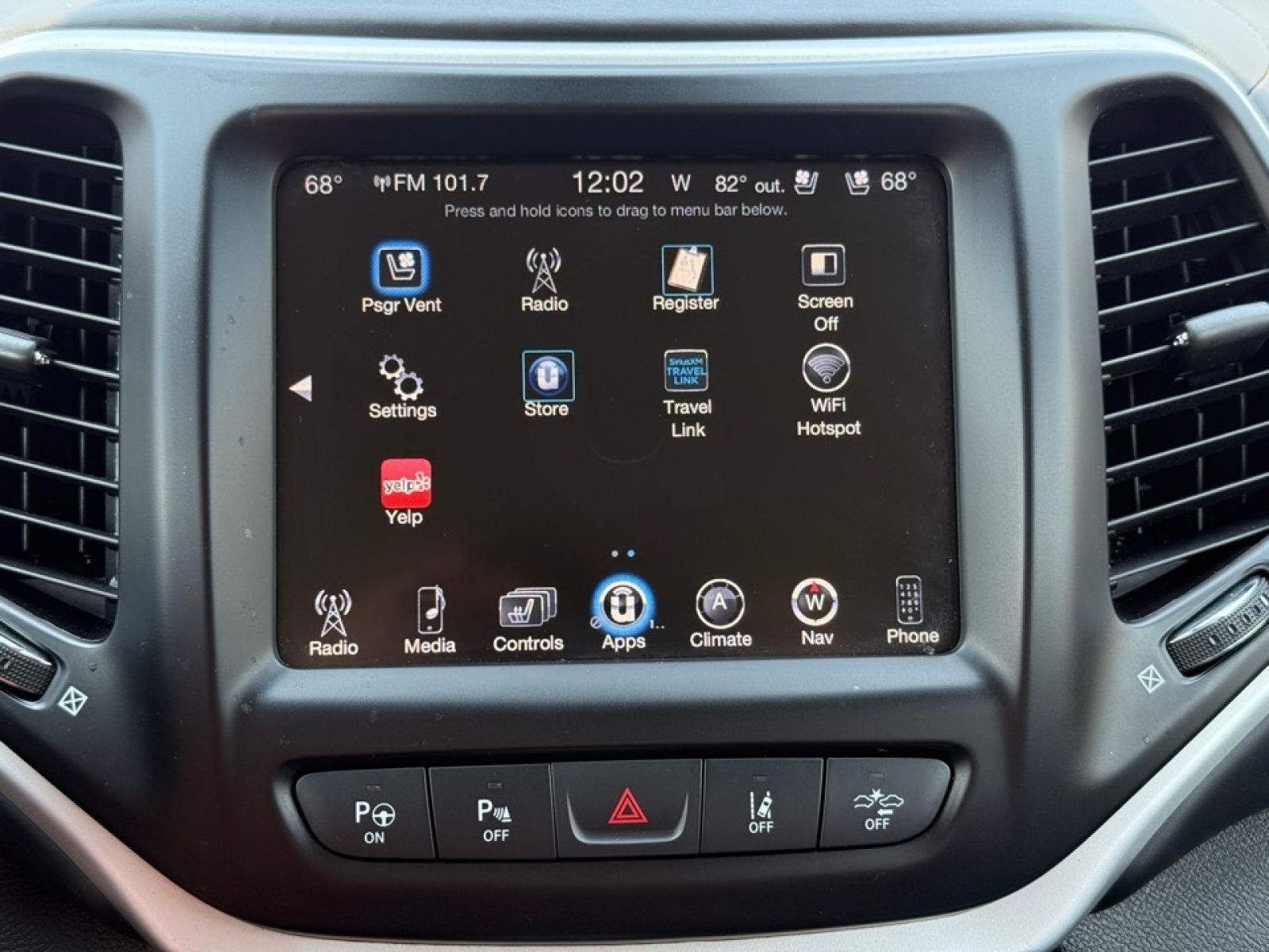 2018 Jeep Cherokee Overland photo 30