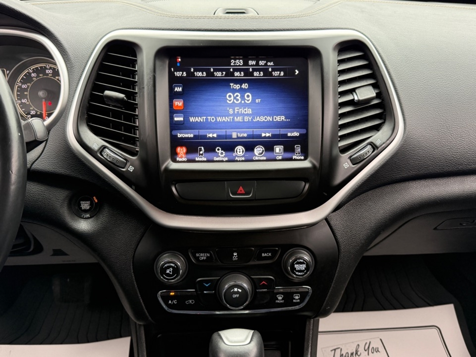 2018 Jeep Cherokee Latitude Plus FWD, 38930A, Photo