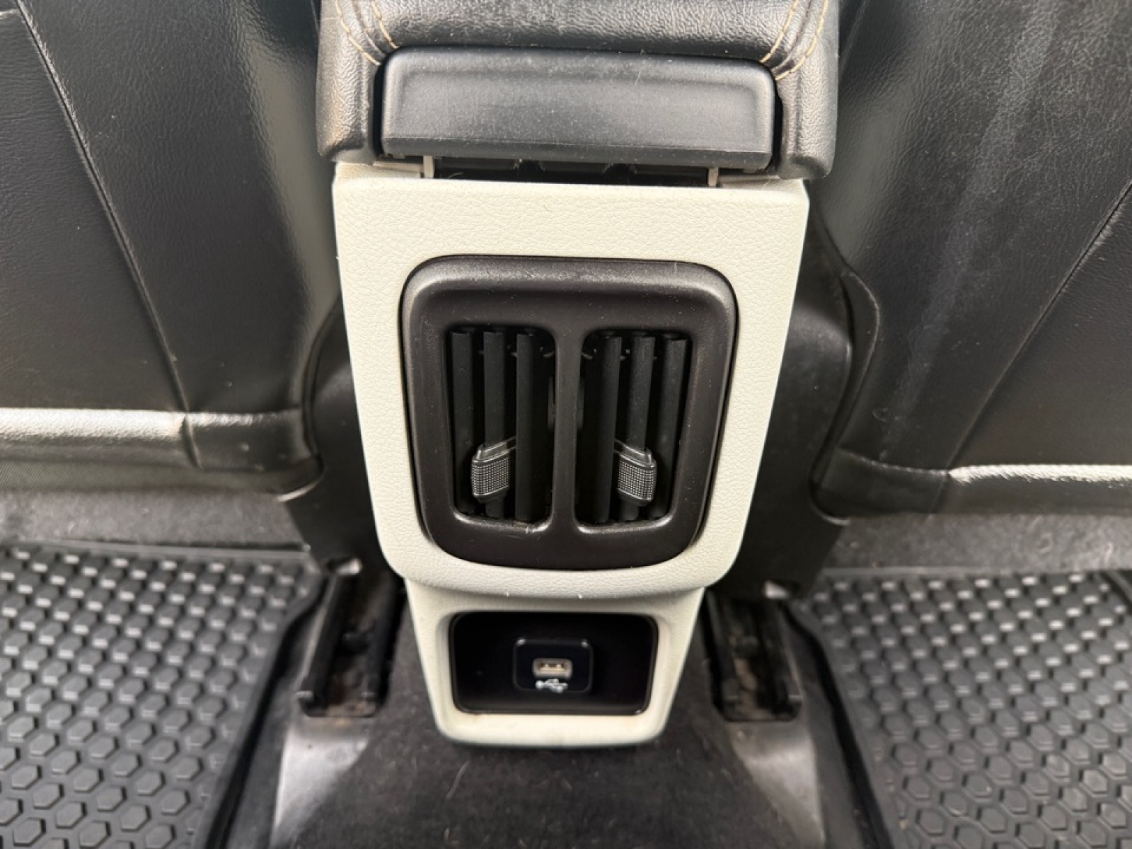 2018 Jeep Compass Latitude 4x4, 39282, Photo