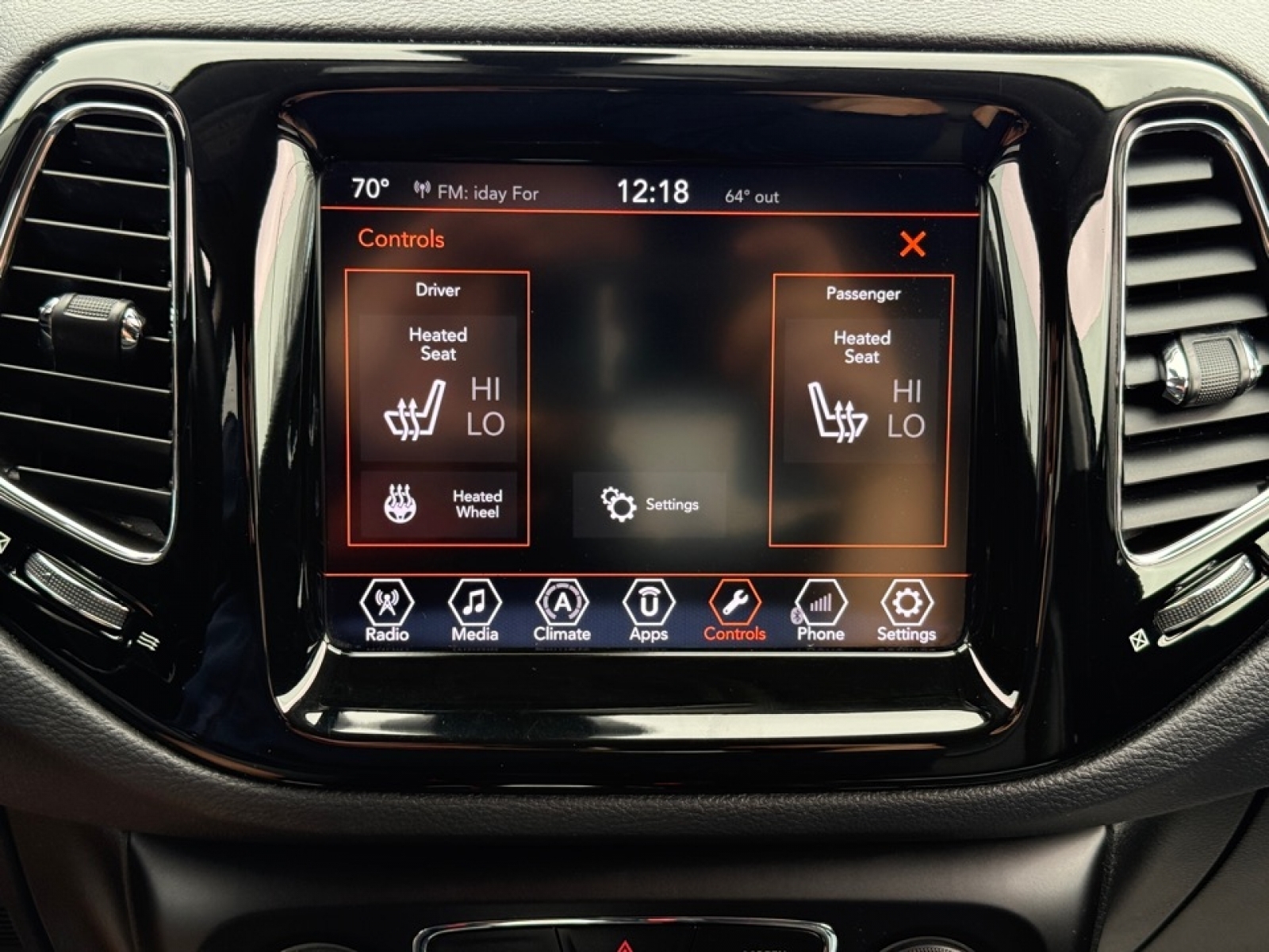 2018 Jeep Compass Limited 4x4, 39410, Photo