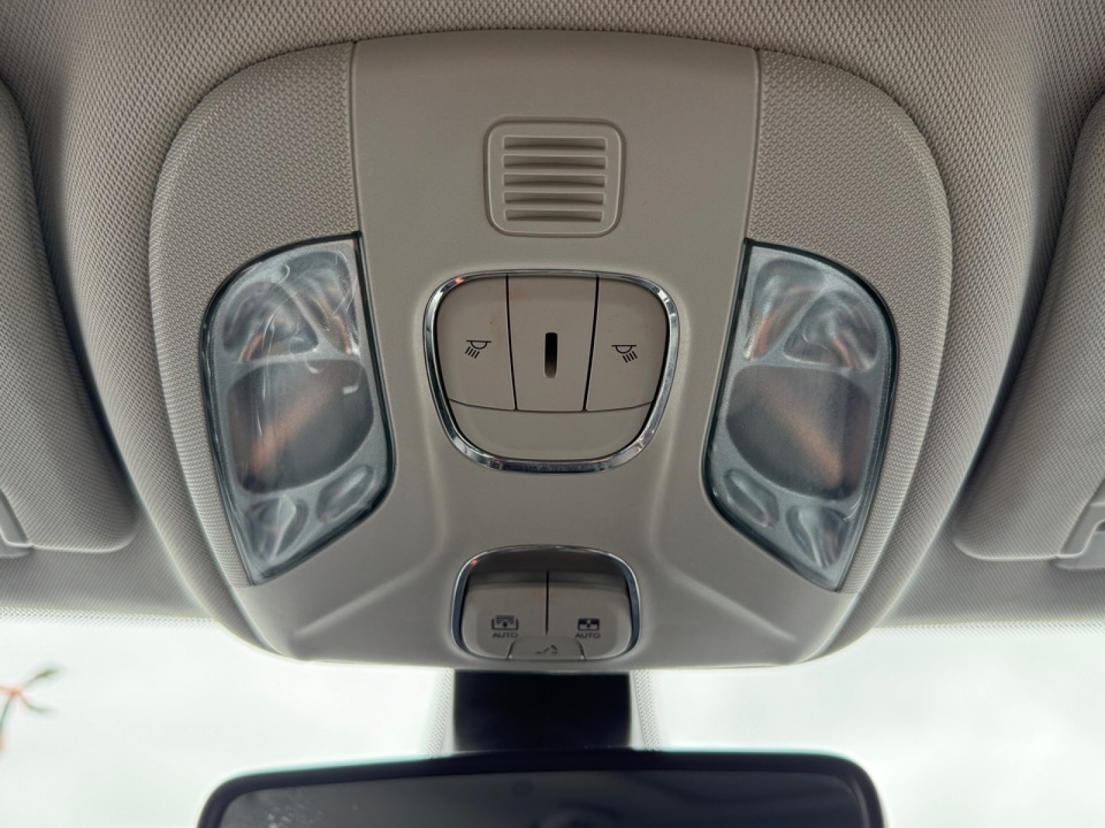 2018 Jeep Compass Limited 4x4, 39410, Photo