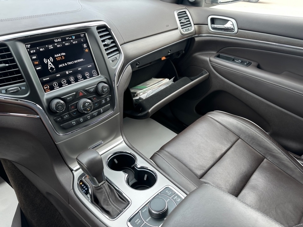 2018 Jeep Grand Cherokee Overland, 35783, Photo