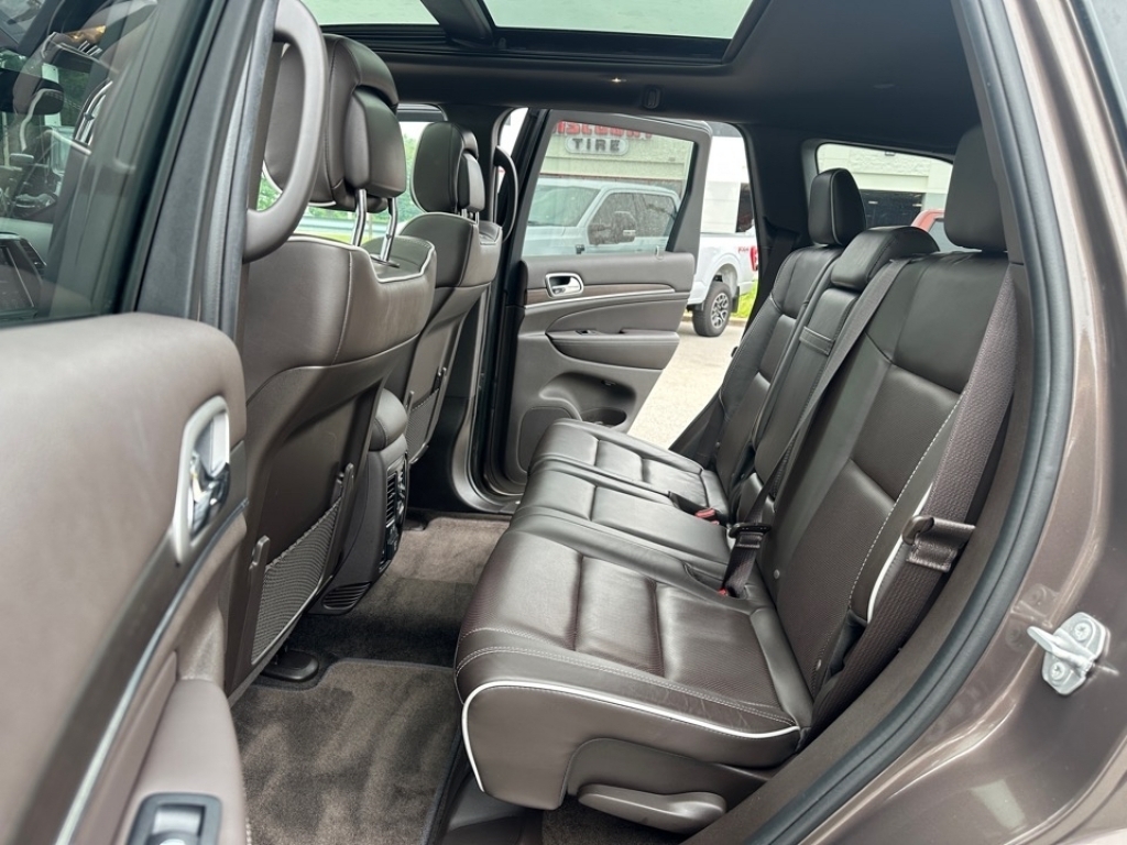 2018 Jeep Grand Cherokee Overland, 35783, Photo