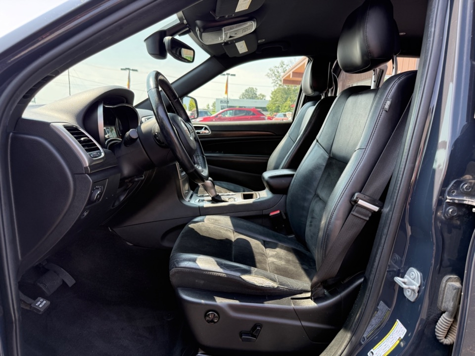 2018 Jeep Grand Cherokee Altitude photo 10