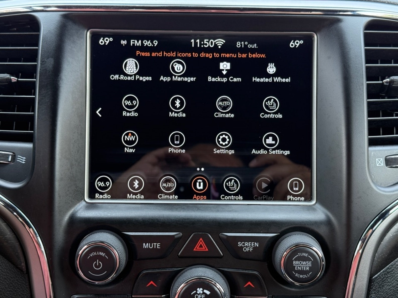 2018 Jeep Grand Cherokee Altitude photo 28