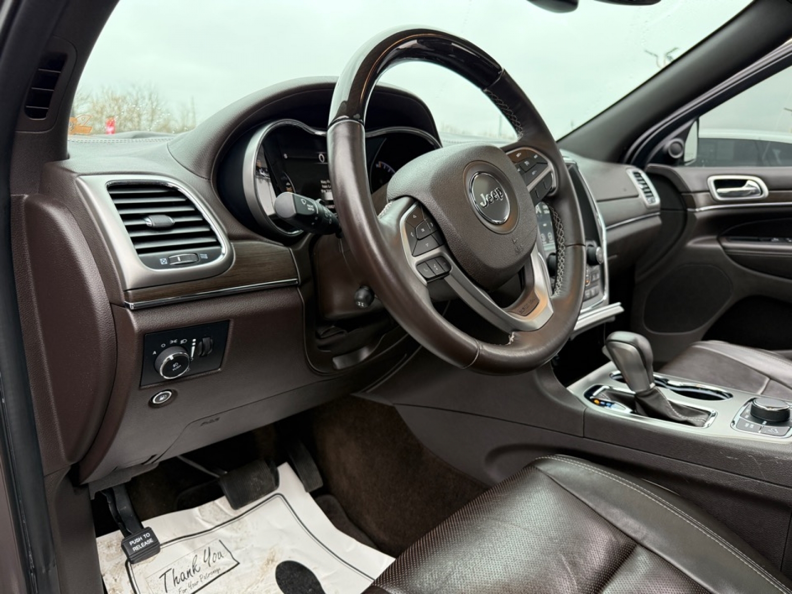 2018 Jeep Grand Cherokee Overland 4x4, 38460A, Photo