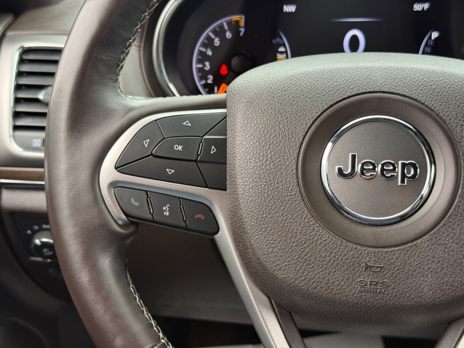 2018 Jeep Grand Cherokee Overland 4x4, 38460A, Photo