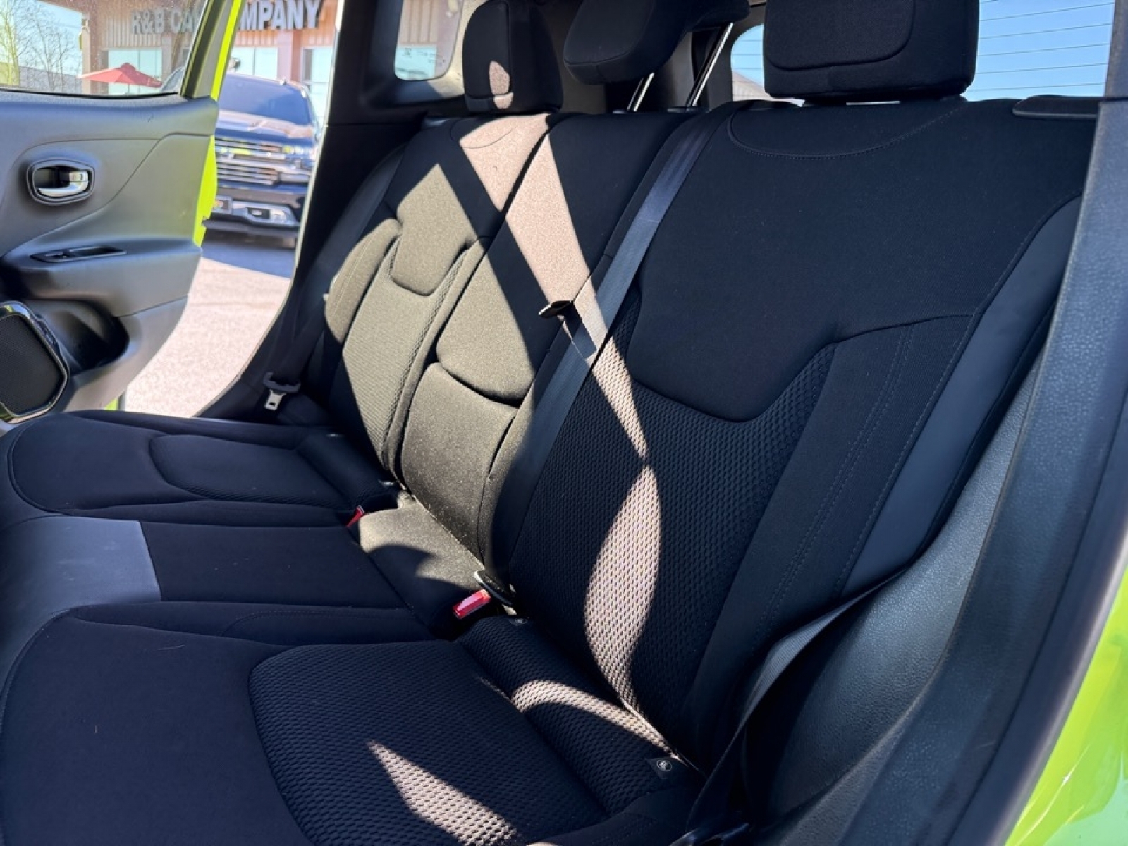 2018 Jeep Renegade Altitude 4x4, 39124, Photo