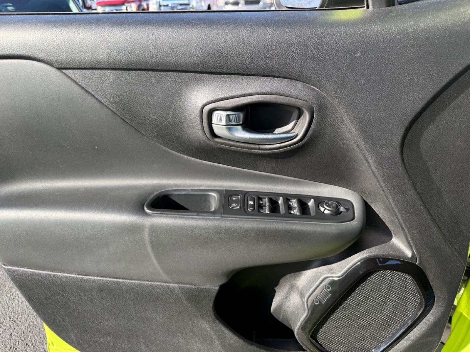 2018 Jeep Renegade Altitude 4x4, 39124, Photo