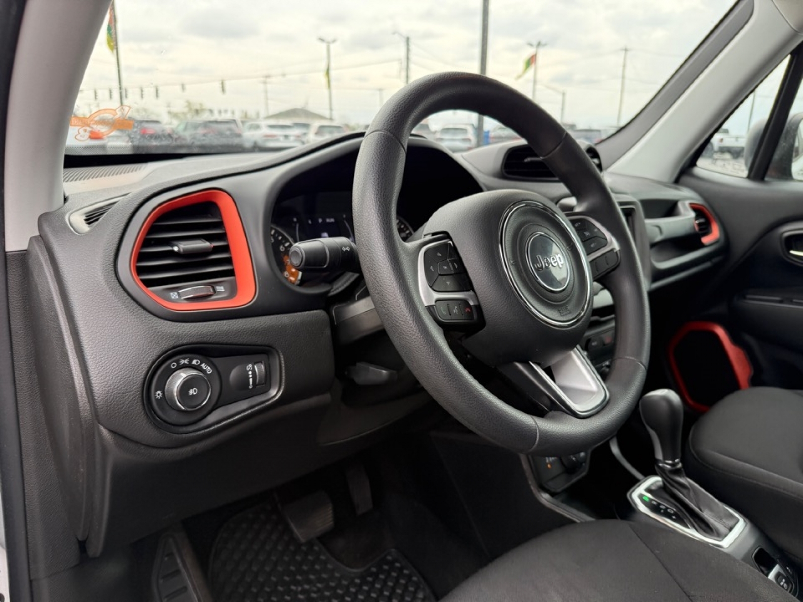 2018 Jeep Renegade Upland Edition 4x4, 39711, Photo