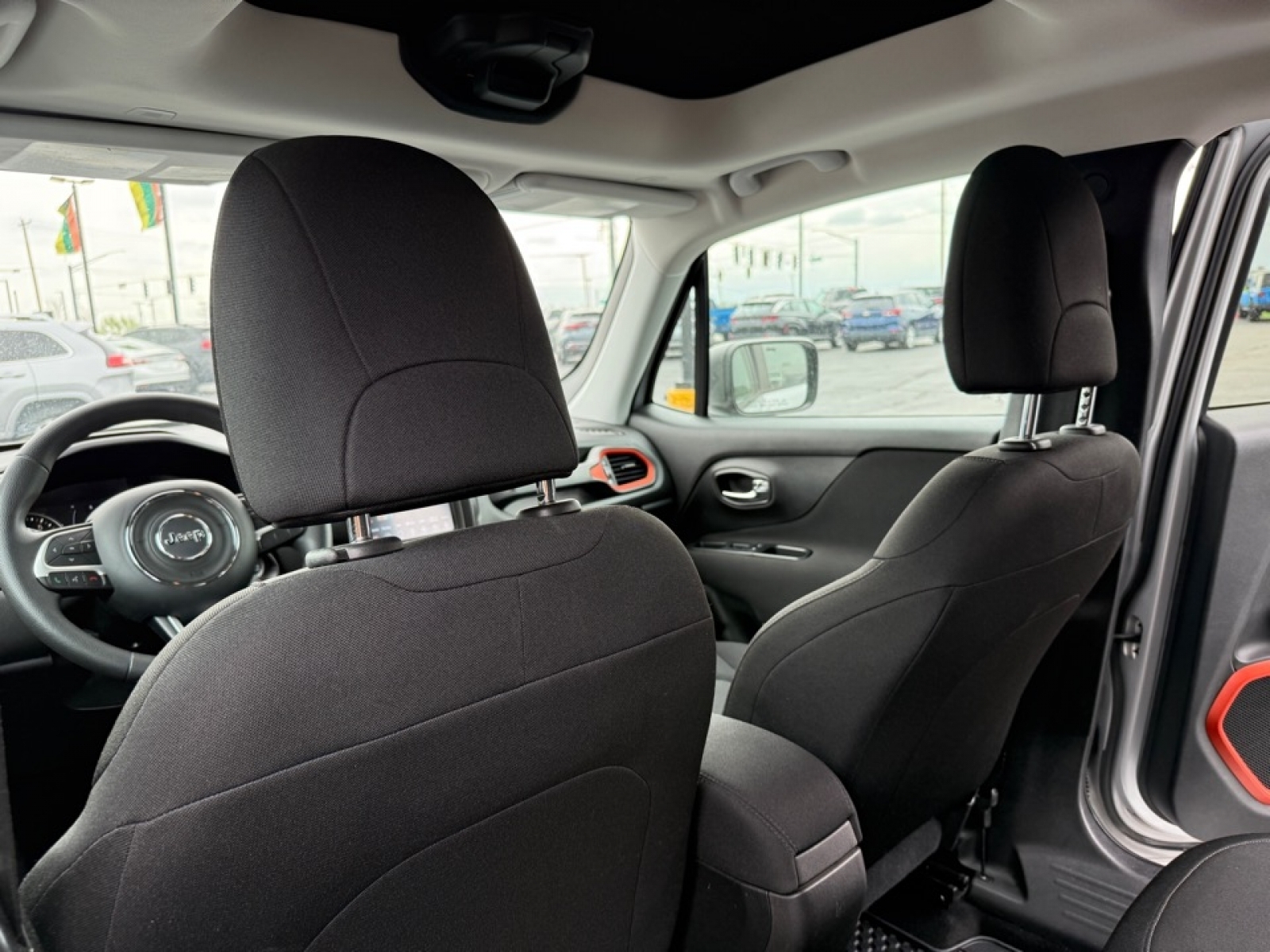 2018 Jeep Renegade Upland Edition 4x4, 39711, Photo