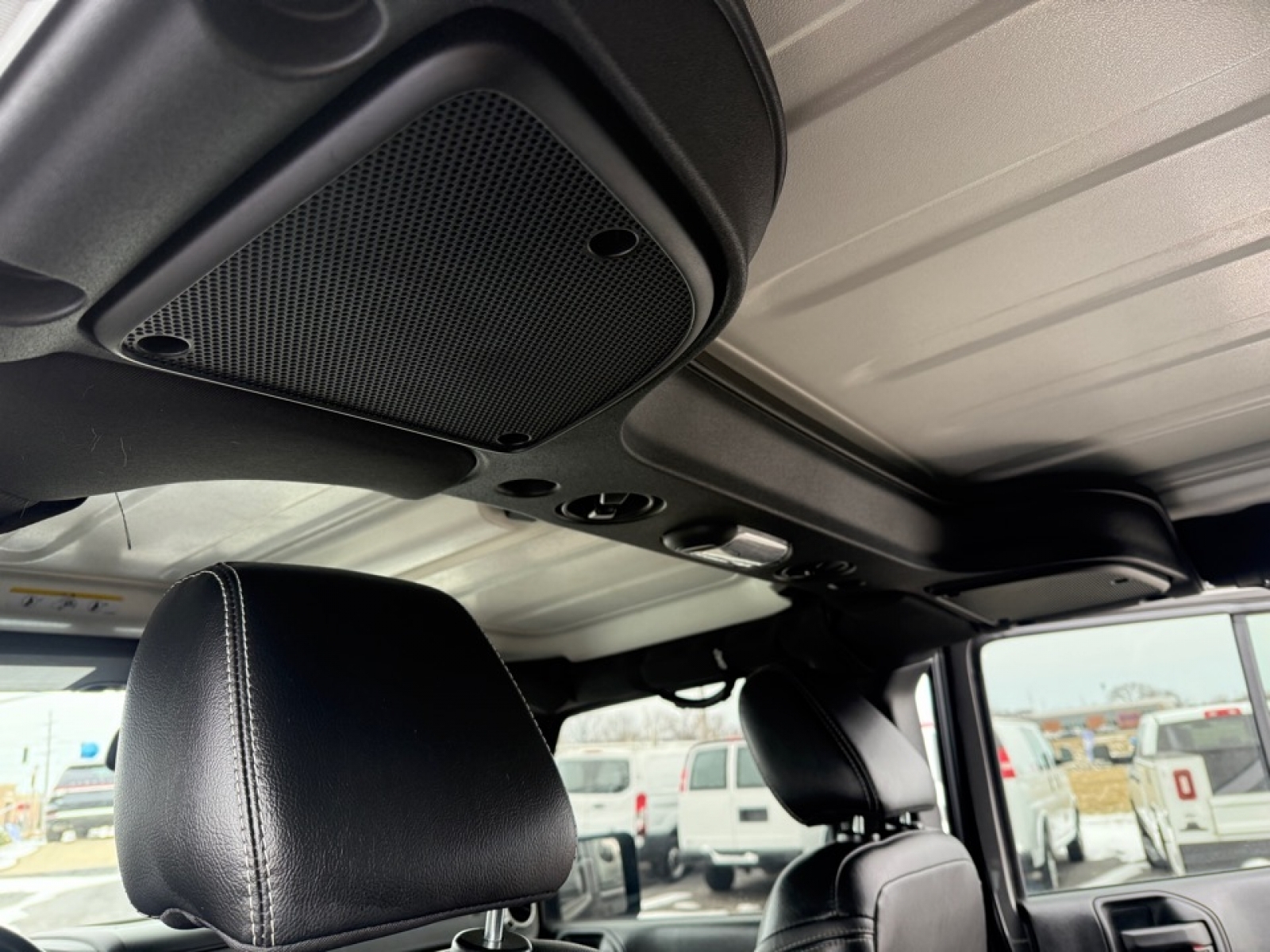 2018 Jeep Wrangler JK Unlimited Sahara, 39219, Photo