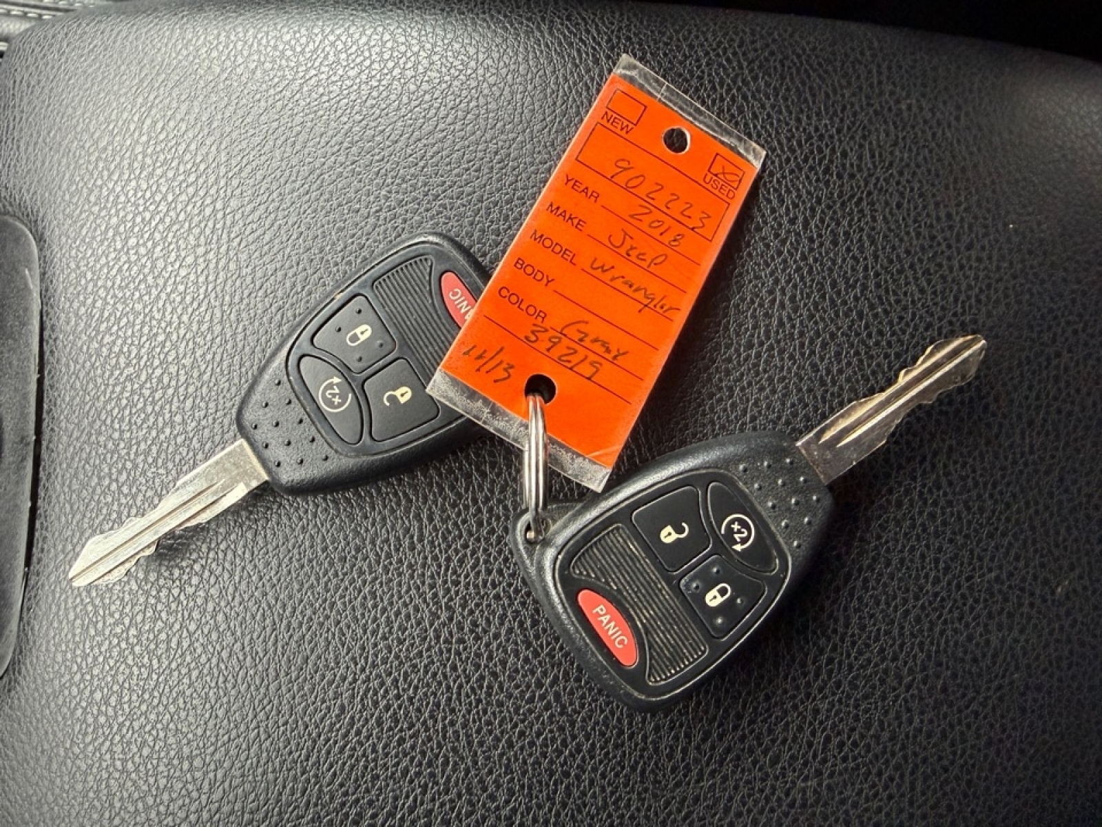 2018 Jeep Wrangler JK Unlimited Sahara, 39219, Photo