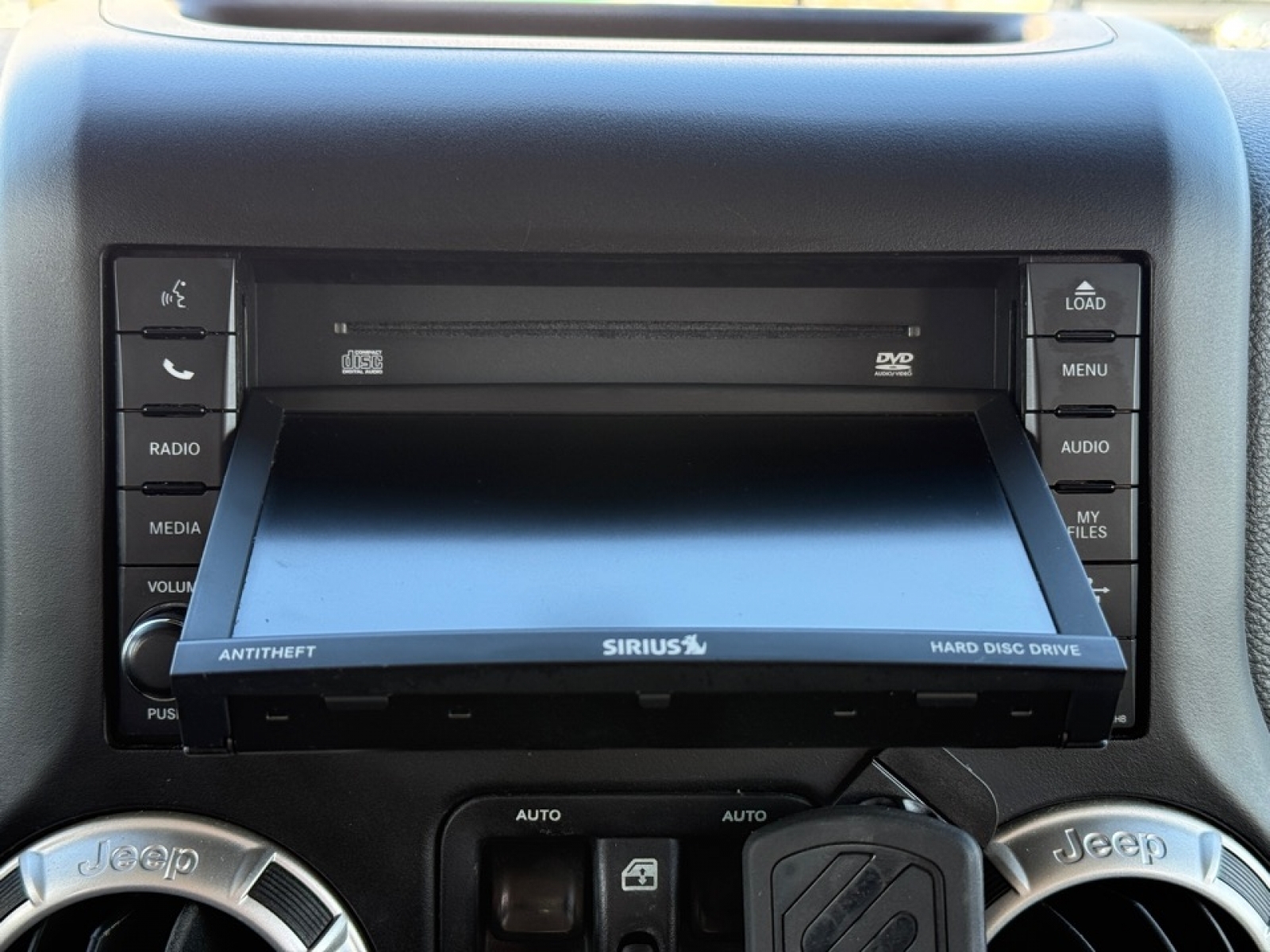 2018 Jeep Wrangler JK Unlimited Sahara, 39396, Photo