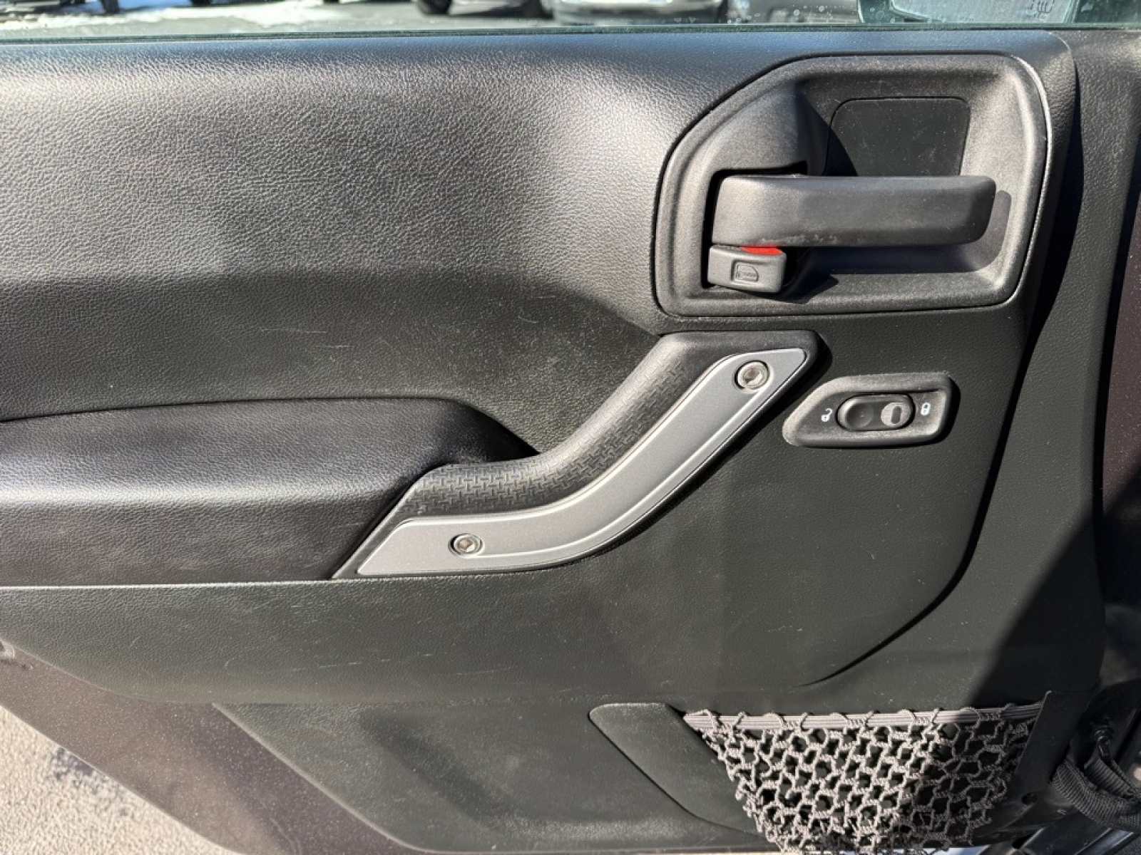 2018 Jeep Wrangler JK Unlimited Sahara, 39396, Photo