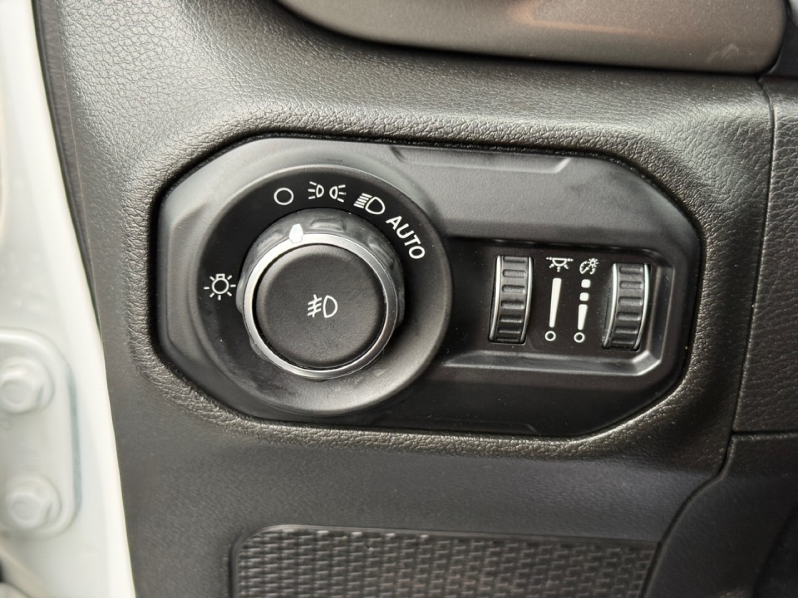 2018 Jeep Wrangler Unlimited Sahara, 38370A, Photo