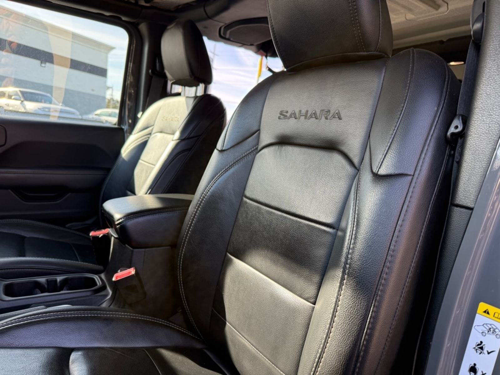 2018 Jeep Wrangler Unlimited Sahara, 38658A, Photo