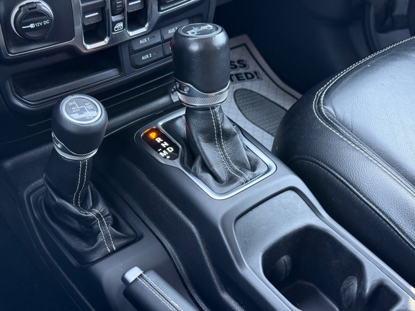 2018 Jeep Wrangler Unlimited Sahara, 38658A, Photo