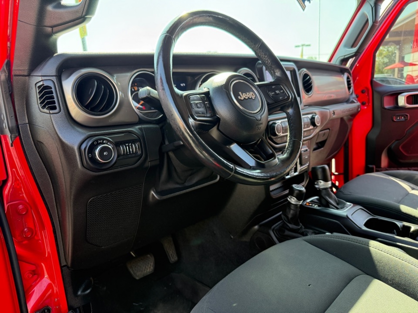 2018 Jeep Wrangler Unlimited Sport S 4x4, 38943, Photo