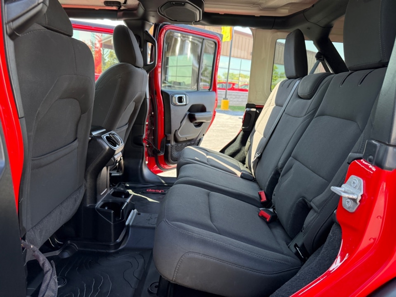 2018 Jeep Wrangler Unlimited Sport S 4x4, 38943, Photo