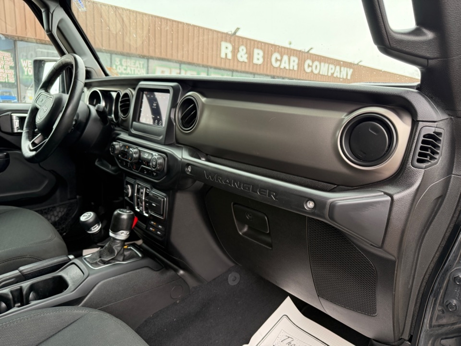 2018 Jeep Wrangler Unlimited Sport S 4x4, 39402, Photo