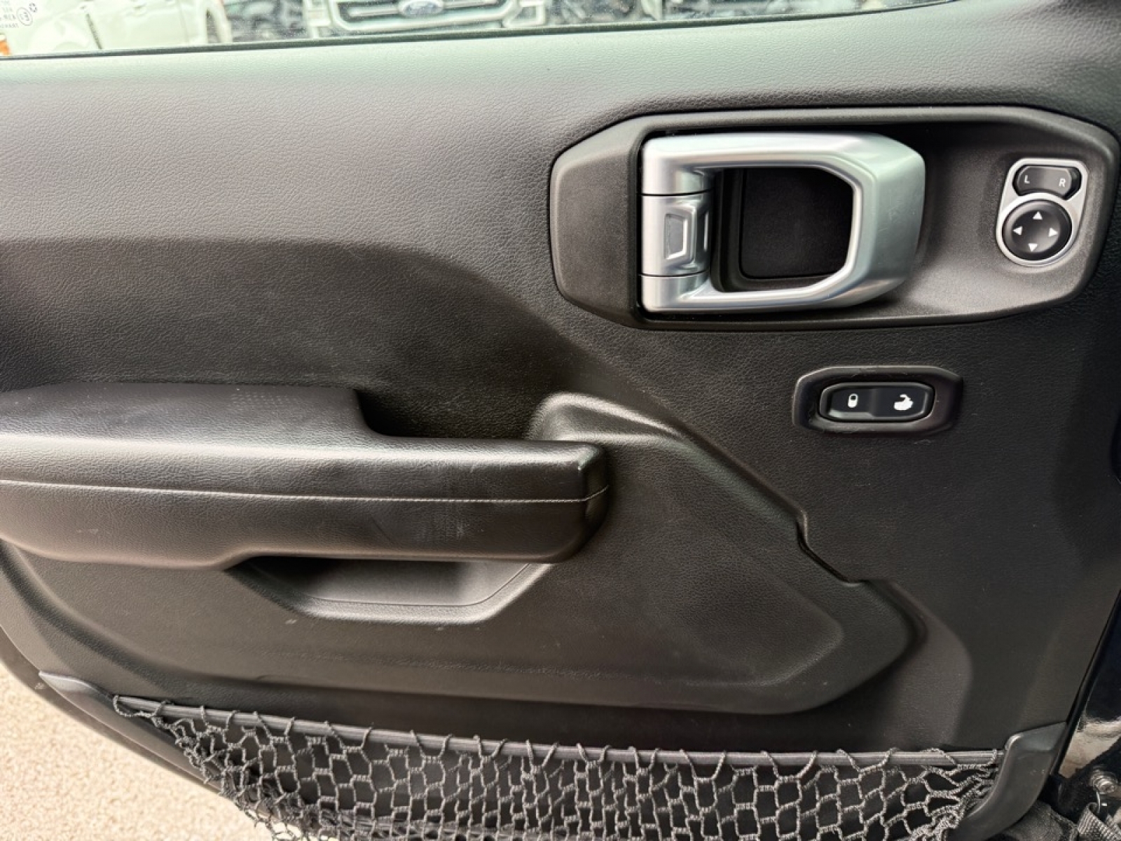 2018 Jeep Wrangler Unlimited Sport S 4x4, 39402, Photo