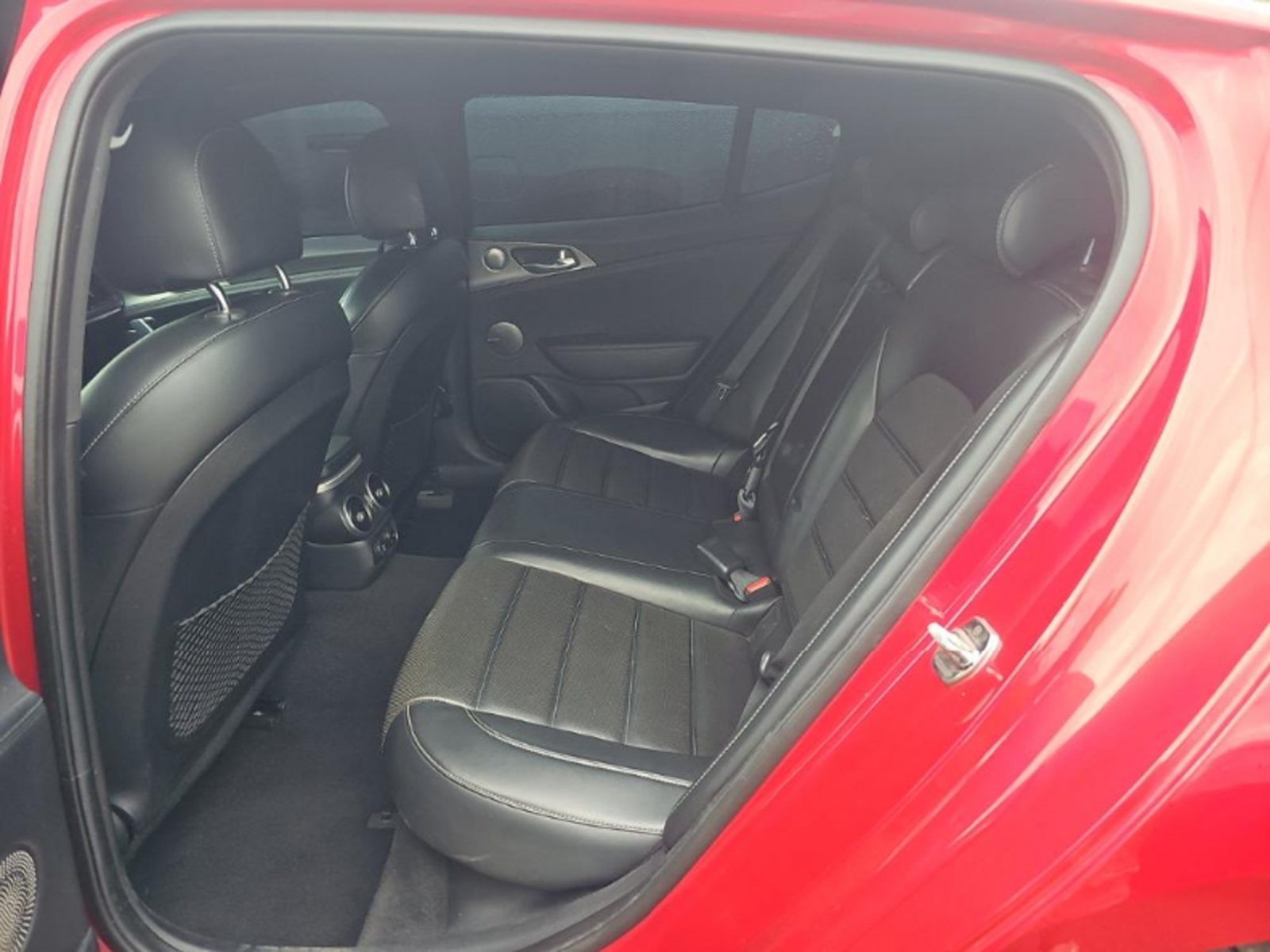 2018 Kia Stinger GT2, 39885, Photo