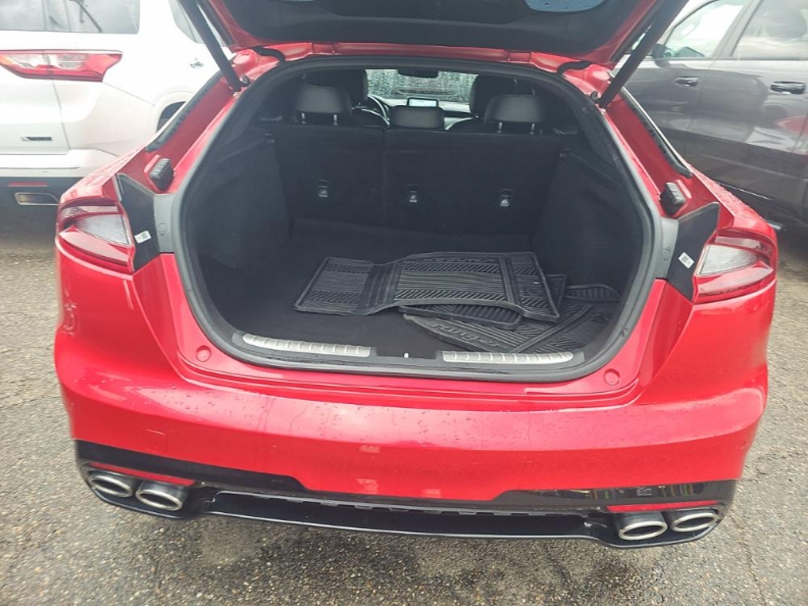 2018 Kia Stinger GT2, 39885, Photo