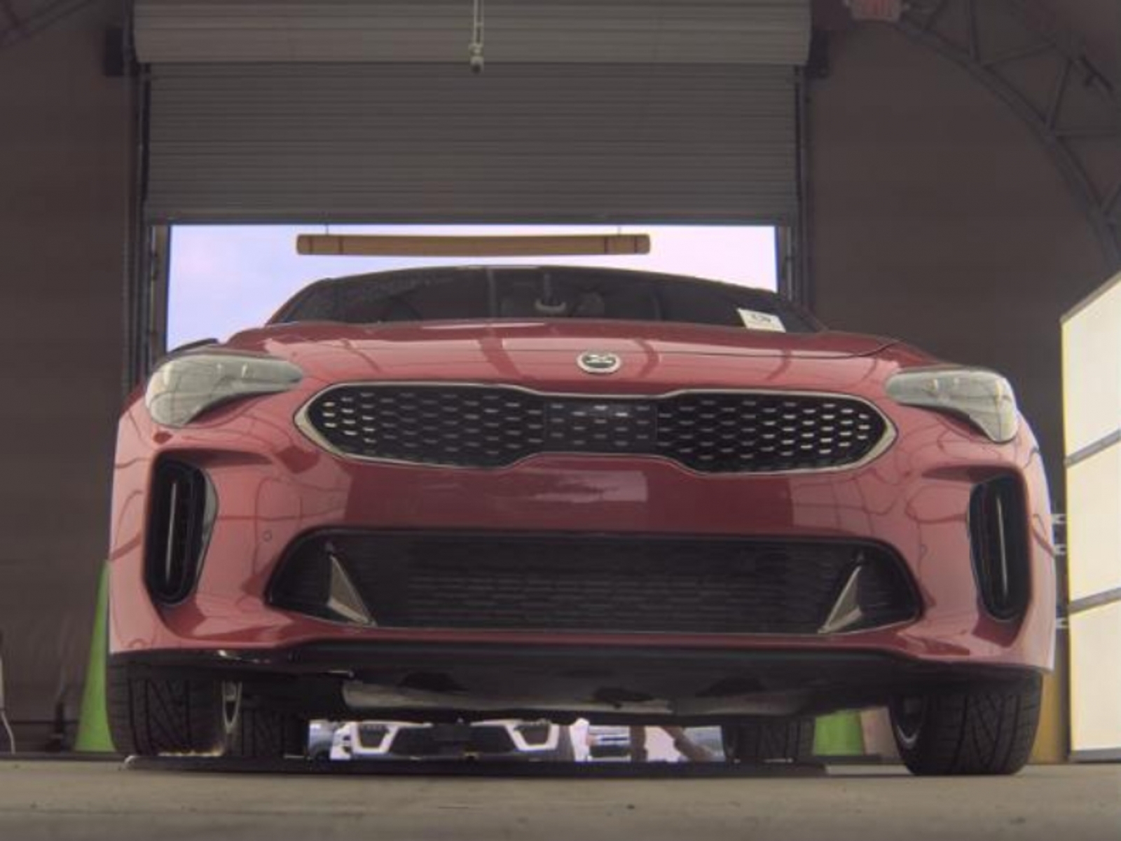 2018 Kia Stinger GT2, 39885, Photo