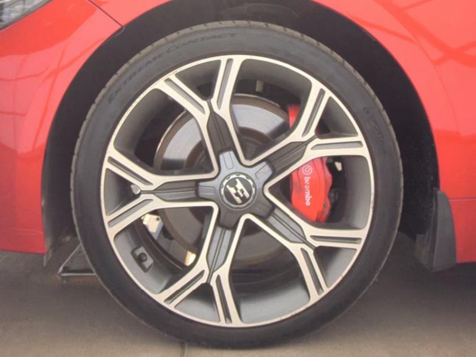 2018 Kia Stinger GT2, 39885, Photo