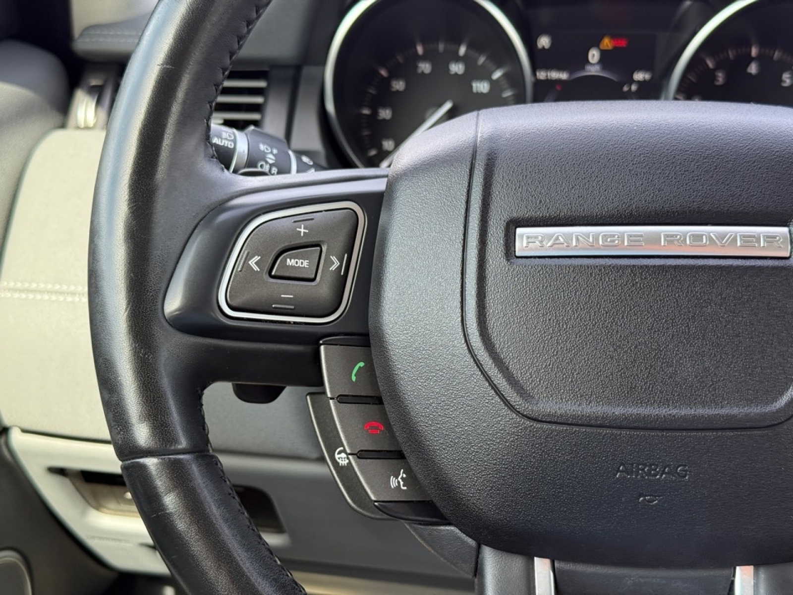 2018 Land Rover Range Rover Evoque SE, 38918, Photo