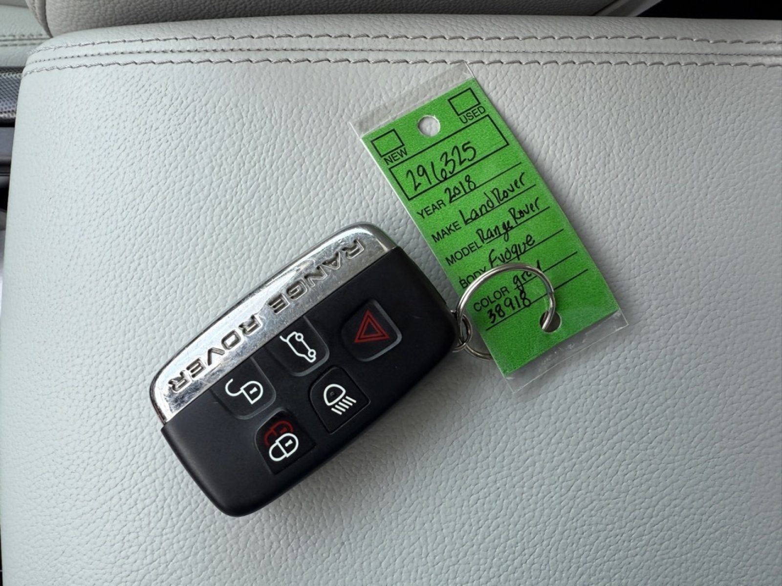 2018 Land Rover Range Rover Evoque SE, 38918, Photo