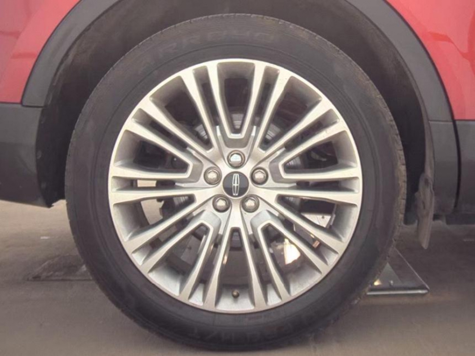 2018 Lincoln MKX Reserve, 39735, Photo