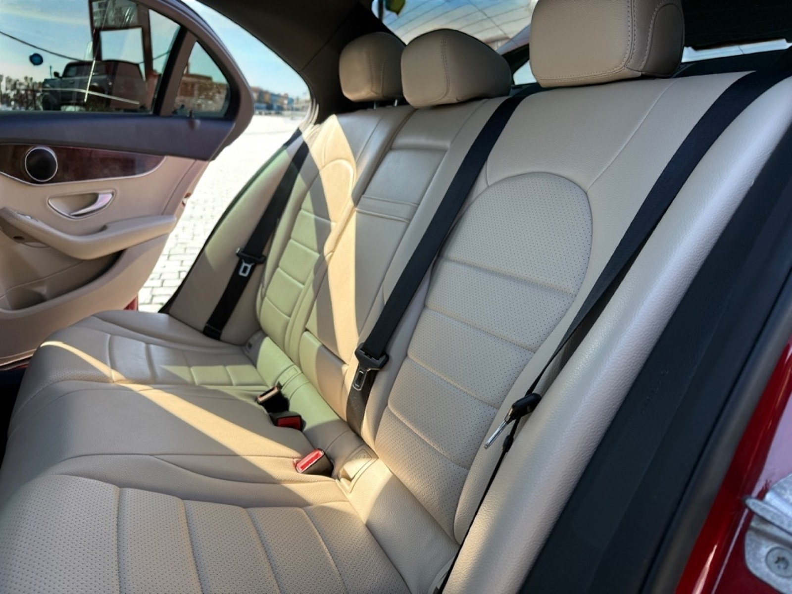 2018 Mercedes-Benz C 300 4MATIC, 39535, Photo