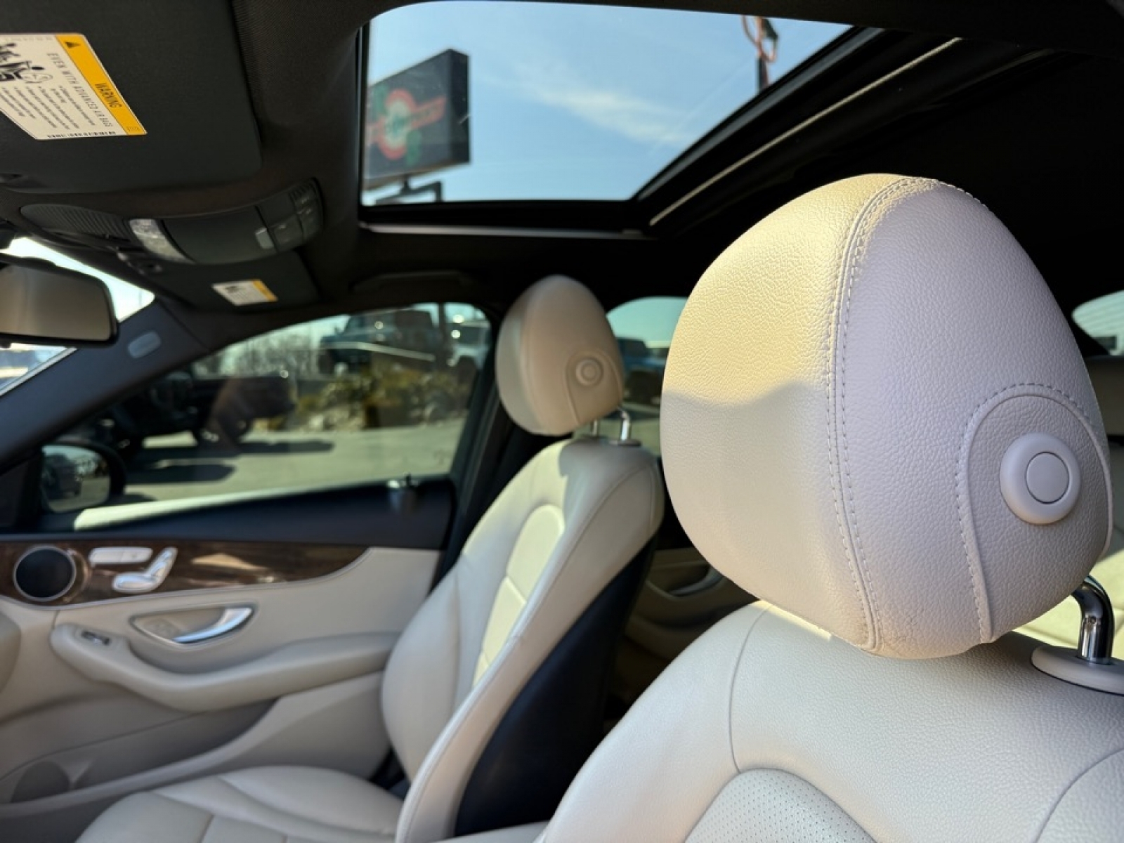 2018 Mercedes-Benz C 300 4MATIC, 39535, Photo