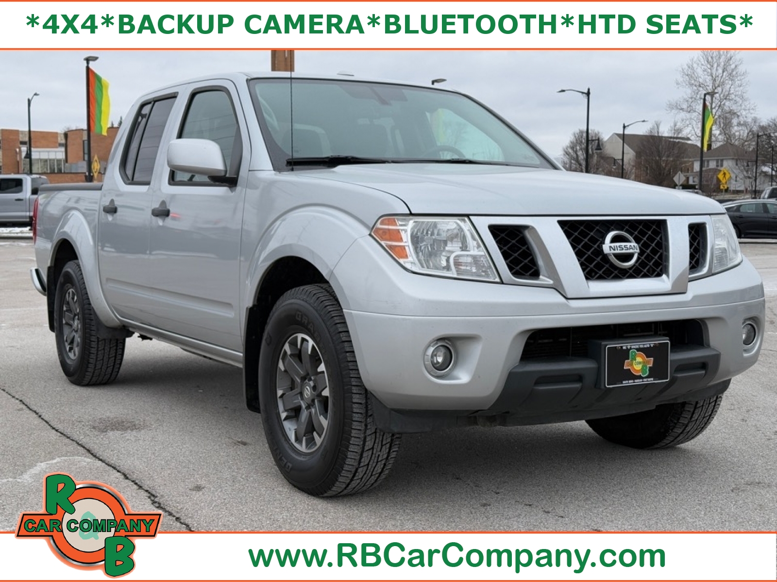 2022 Nissan Frontier Crew Cab 4x4 Pro-4X, 37664, Photo 1