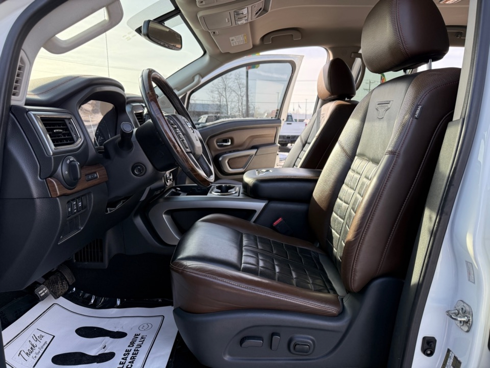 2018 Nissan TITAN PRO-4X, 39174, Photo