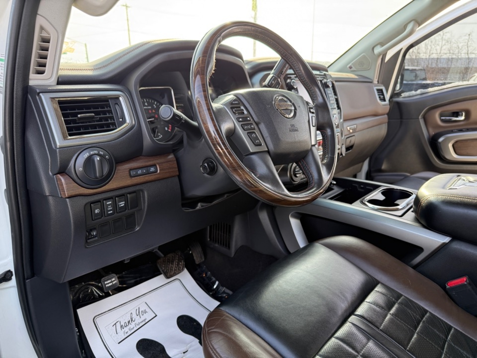 2018 Nissan TITAN PRO-4X, 39174, Photo
