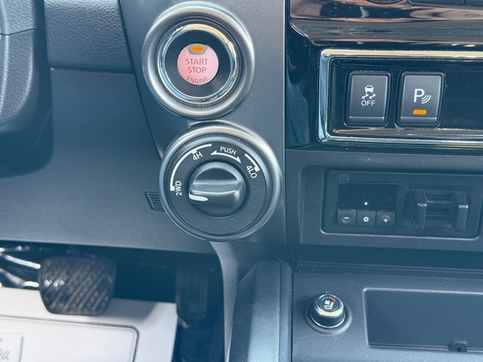 2018 Nissan TITAN PRO-4X, 39174, Photo