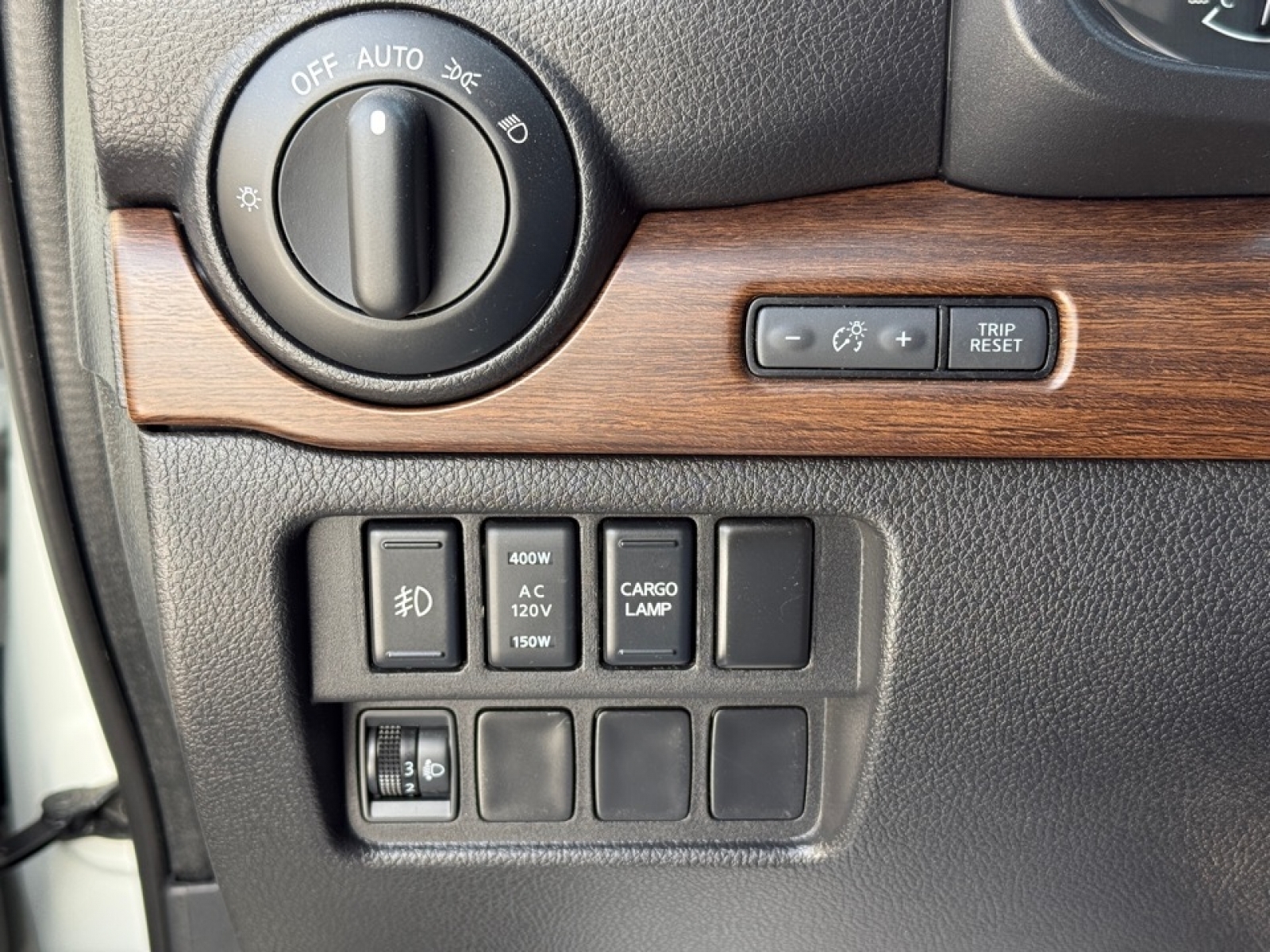 2018 Nissan TITAN PRO-4X, 39174, Photo