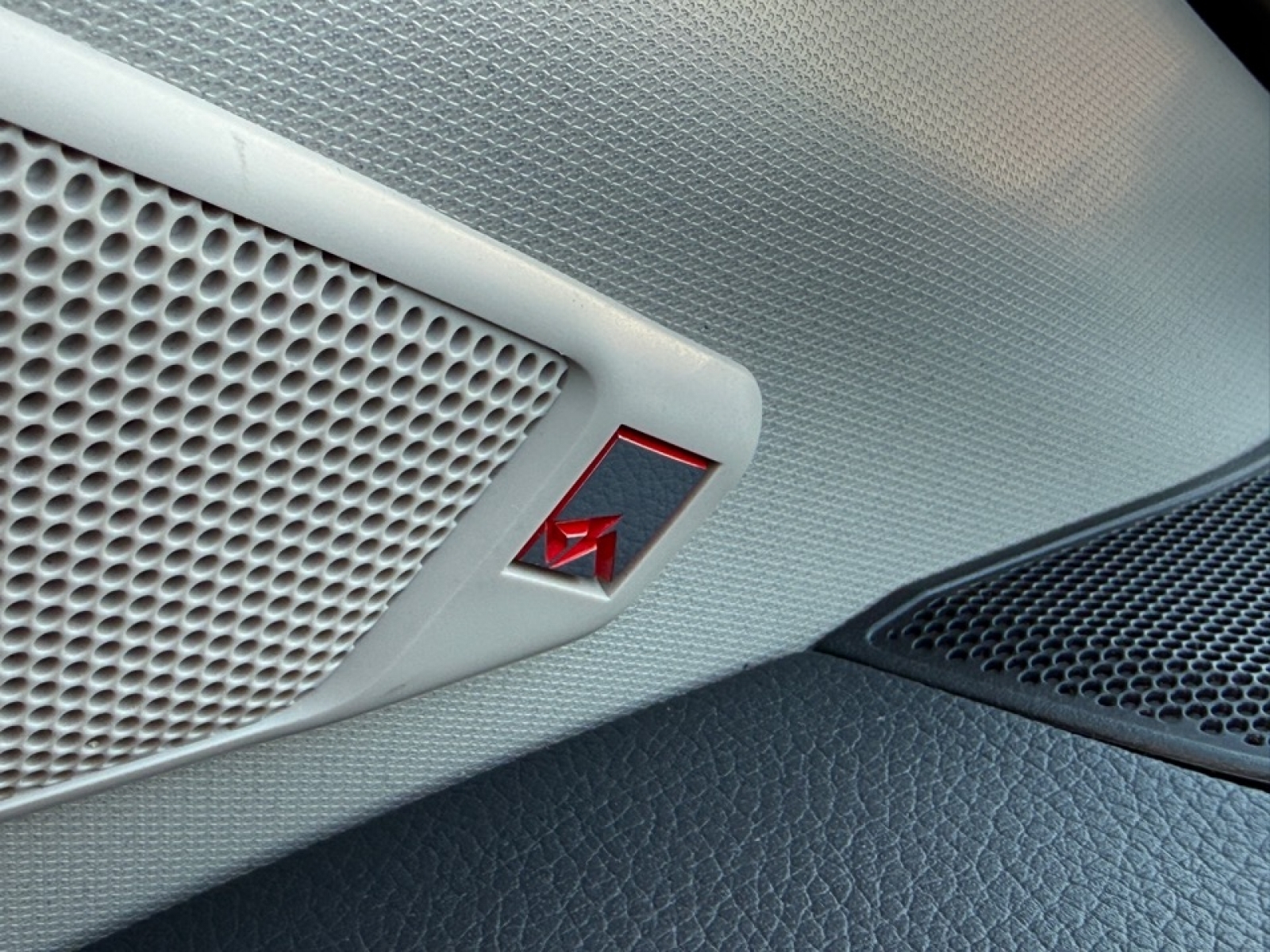 2018 Nissan TITAN PRO-4X, 39174, Photo