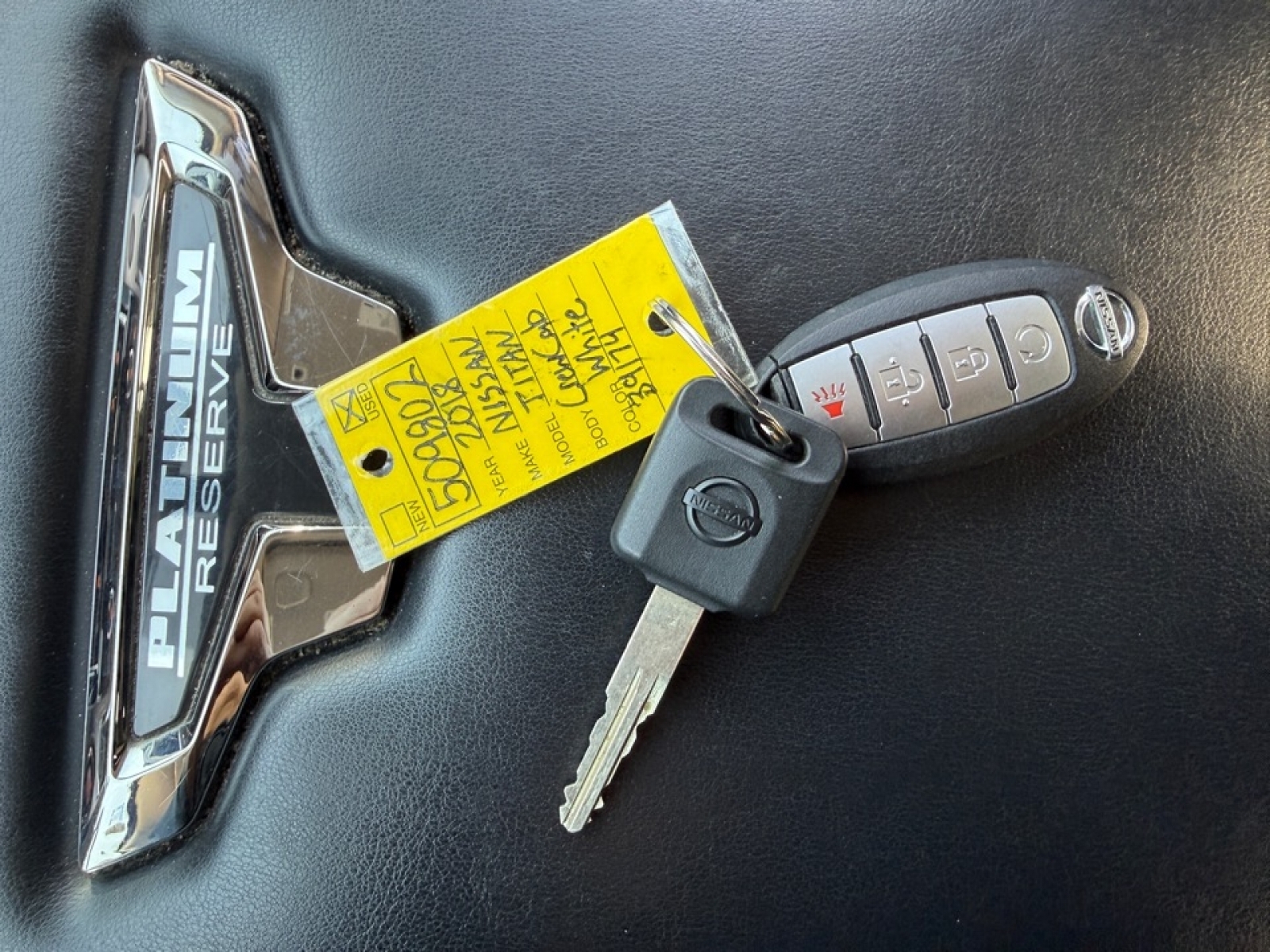 2018 Nissan TITAN PRO-4X, 39174, Photo