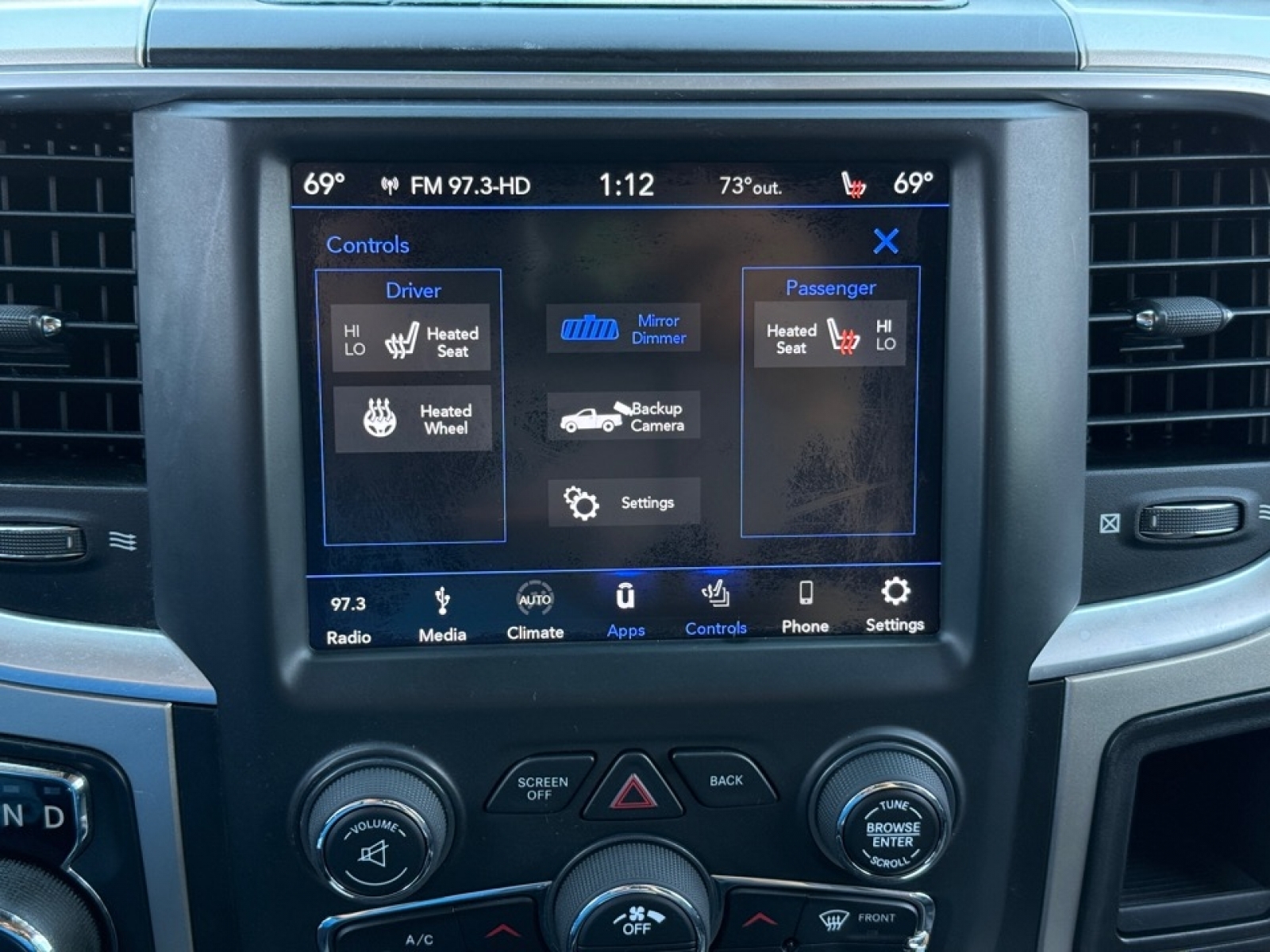 2018 Ram 1500 SLT, 39632, Photo