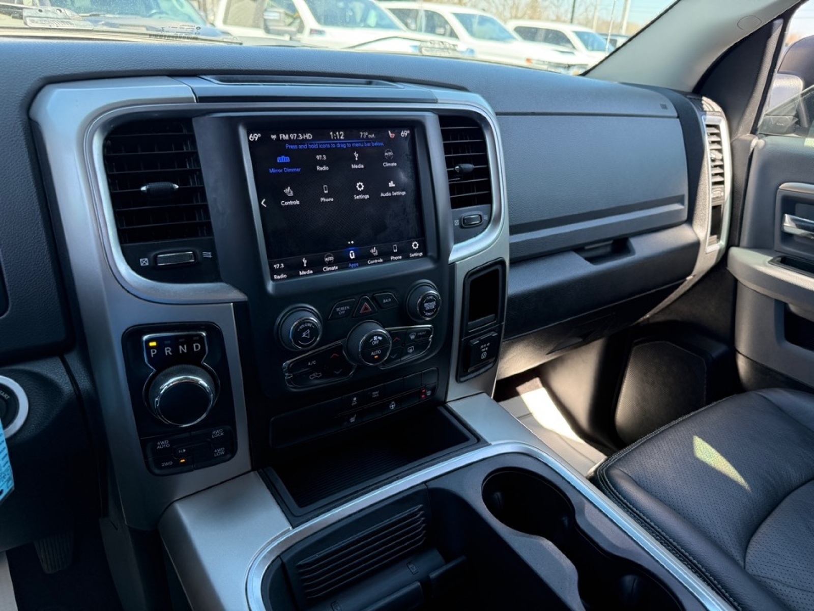 2018 Ram 1500 SLT, 39632, Photo
