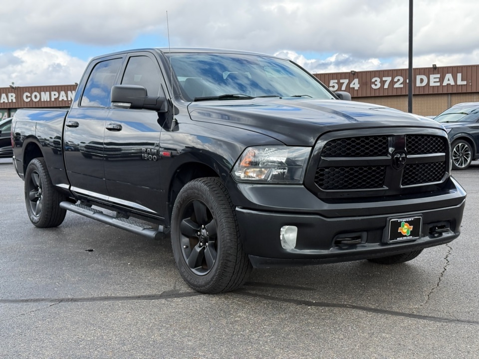 2018 Ram 1500 SLT, 39717, Photo