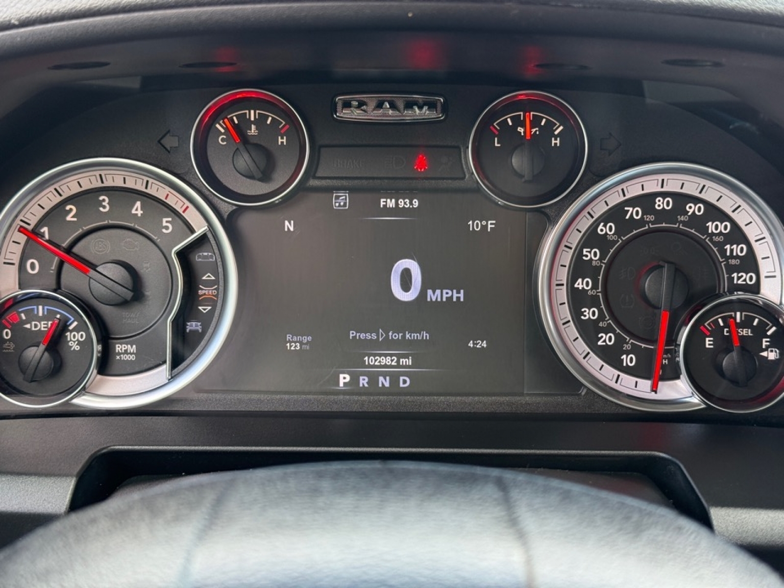 2018 Ram 1500 SLT, 39717, Photo
